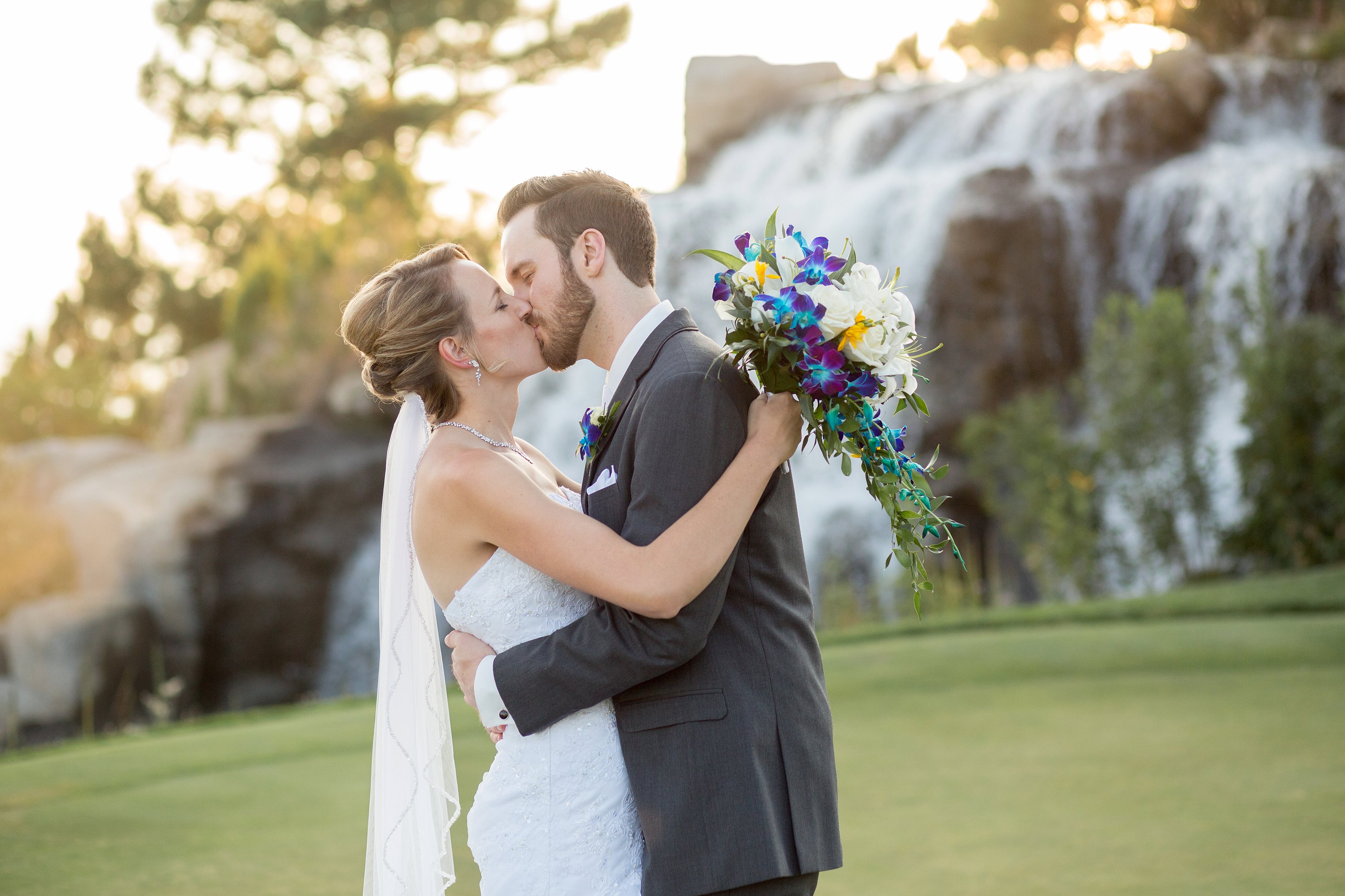 bride & groom at sanctuary golf course colorado wedding